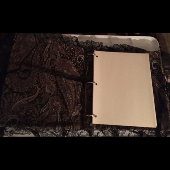 BlackButterfly Vintage Fabric Covered Photo Album - Picture 2 of 3